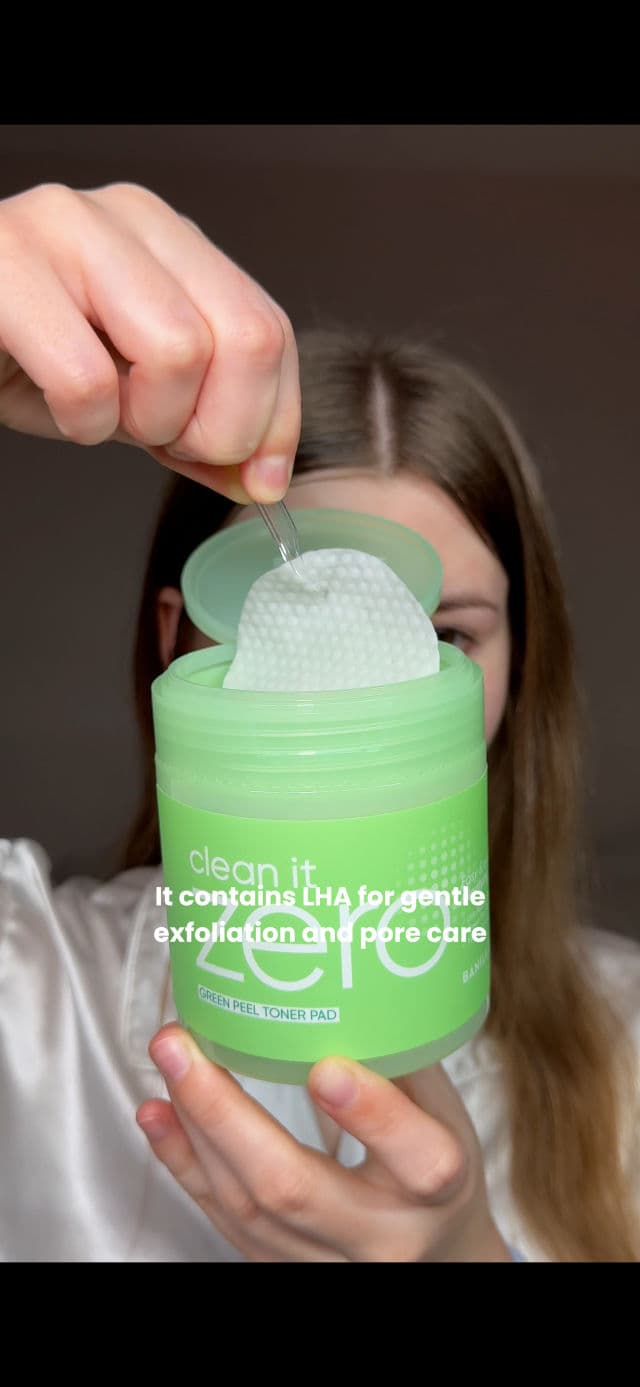 Banila Co. Clean it Zero Green Peel Toner Pad review photo by acrge