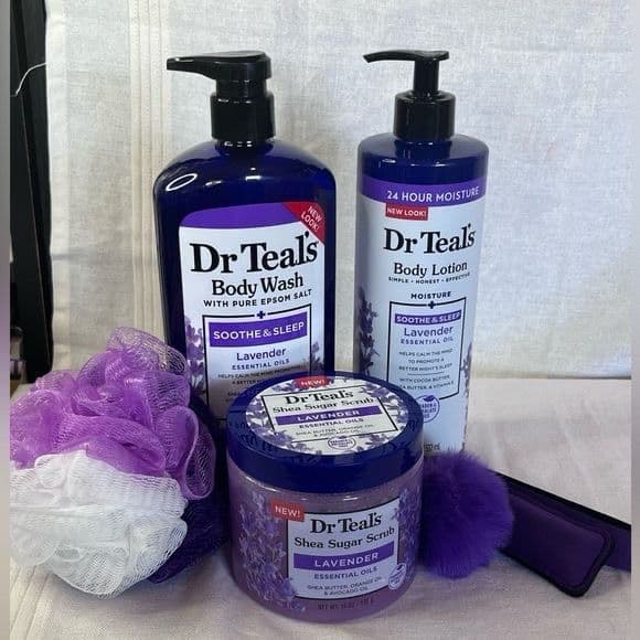 Dr Teal's 3-in-1 Performance Body and Hair Wash + Foaming Bath with Pure Epsom Salt review photo by letiziavirgil