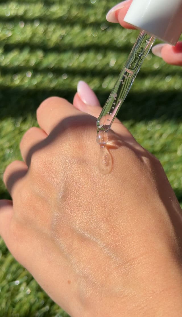 Madagascar Centella Tone Brightening Capsule Ampoule product review