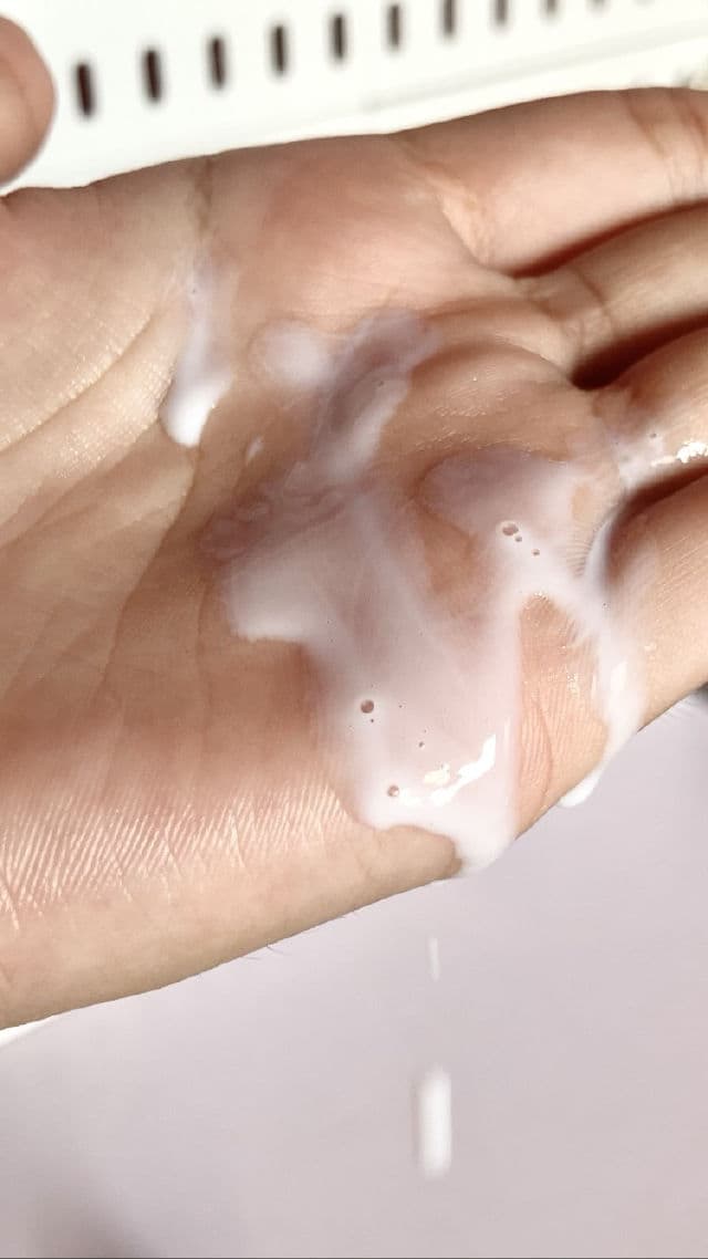 HaruHaru WONDER Black Rice Probiotics Barrier Essence review photo by yoonkells