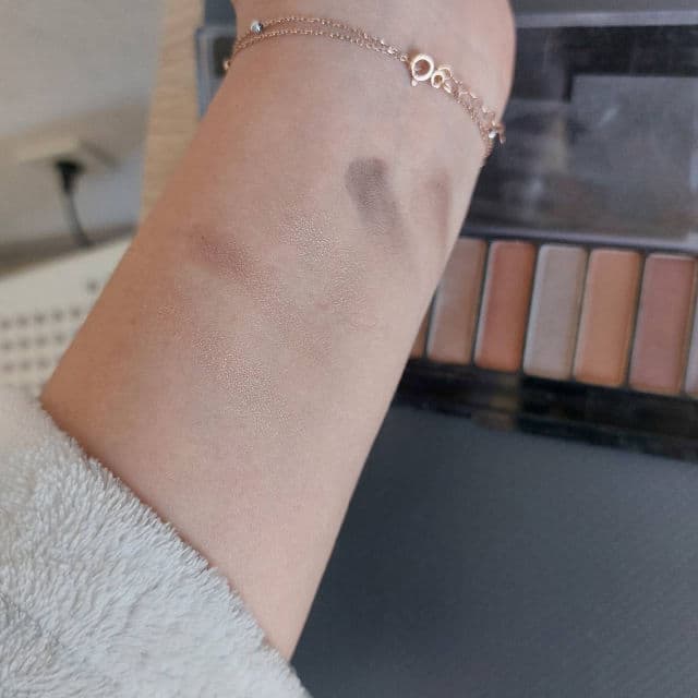 Rimmel Magnif'eyes Eyeshadow Palette - Nude review photo by Daryna18