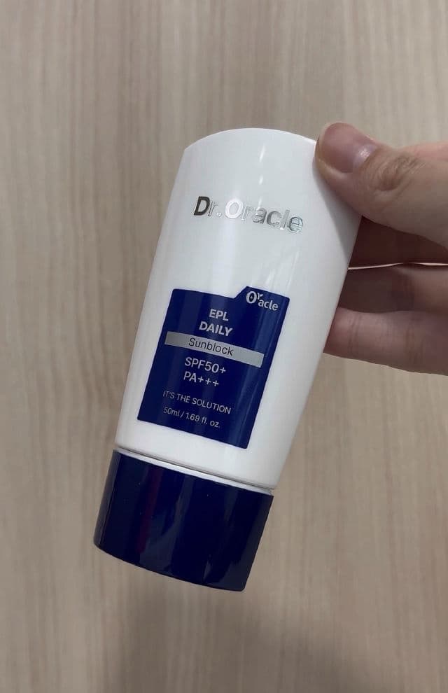 DR. ORACLE EPL Daily Sunblock SPF50 PA+++ review photo by rennielelee