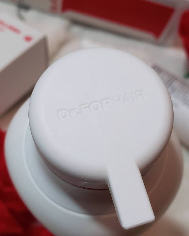 Dr.FORHAIR Folligen Original Shampoo review photo by AlottaxReviews