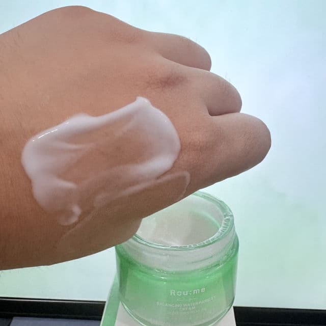 Rou:me Balancing Water Parsley Cream review photo by rosycheekedmakeup