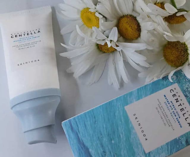 SKIN1004 Madagascar Centella Hyalu-Cica Water-Fit Sun Serum SPF50+ PA++++ review photo by Deanna15
