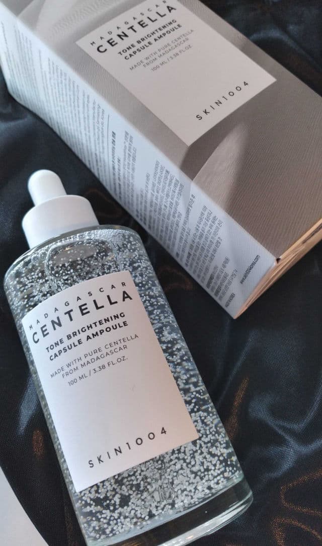 SKIN1004 Madagascar Centella Tone Brightening Capsule Ampoule review photo by Deanna15