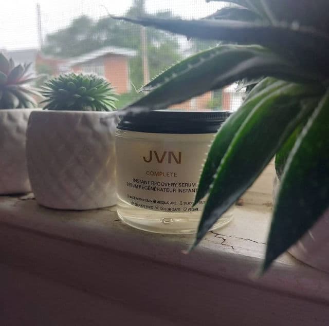 JVN Hair Instant Recovery Serum review photo by TheKateExperience