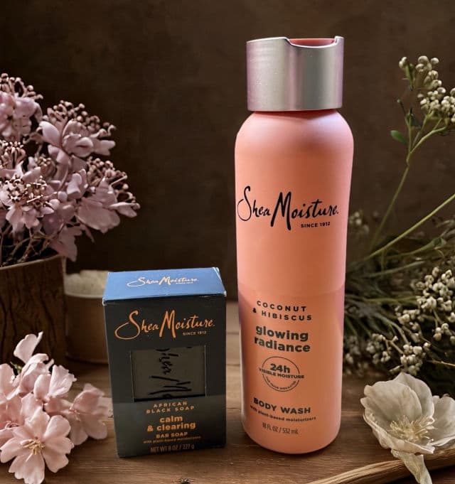 SheaMoisture Coconut & Hibiscus Shea Butter Soap review photo by Lele