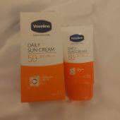 Vaseline Daily Sun Cream review photo by taary