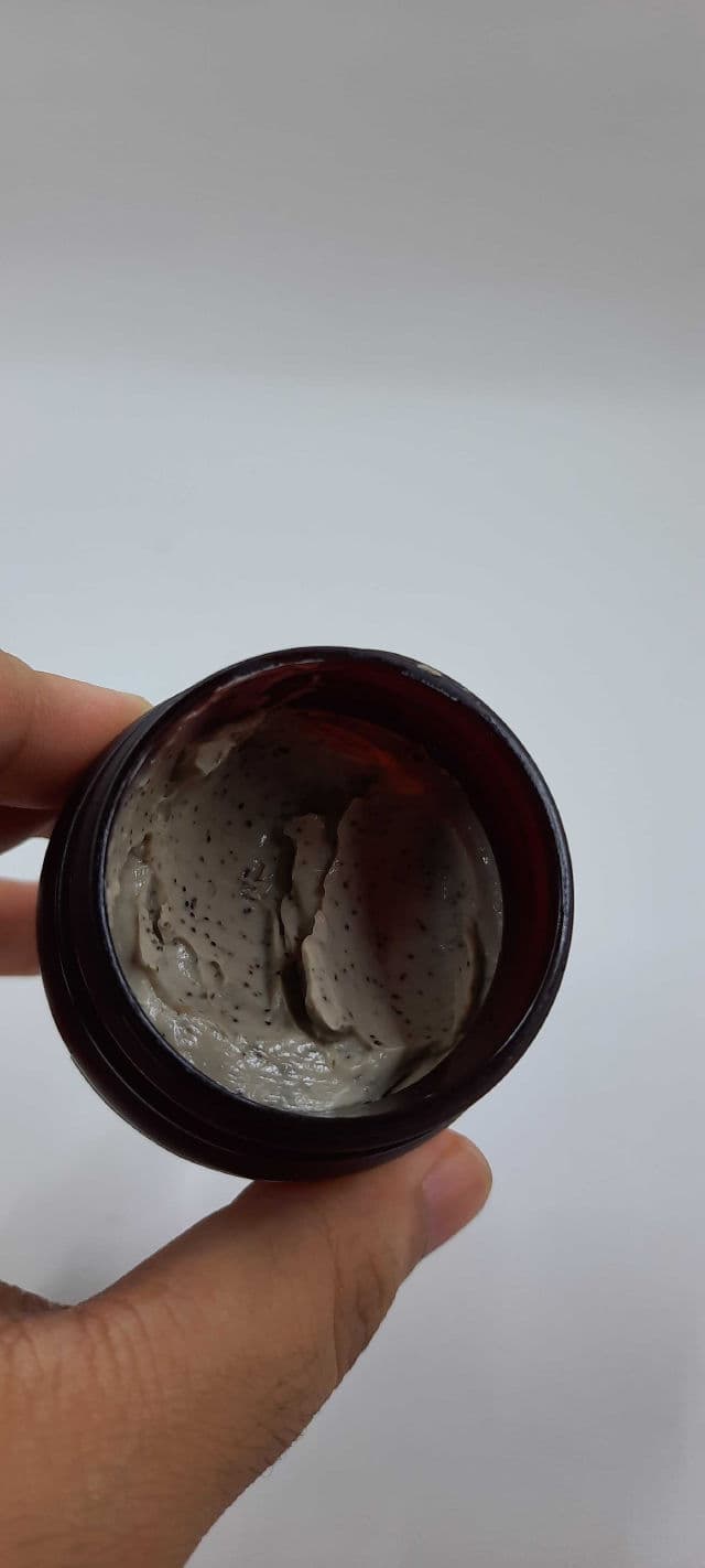 I Trust Nature Spirulina Clay Mask review photo by glowediaries