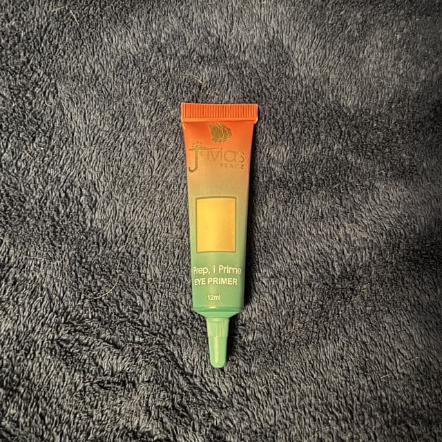 Juvia's Place I Prep, I Prime Eye Primer review photo by TinaG007