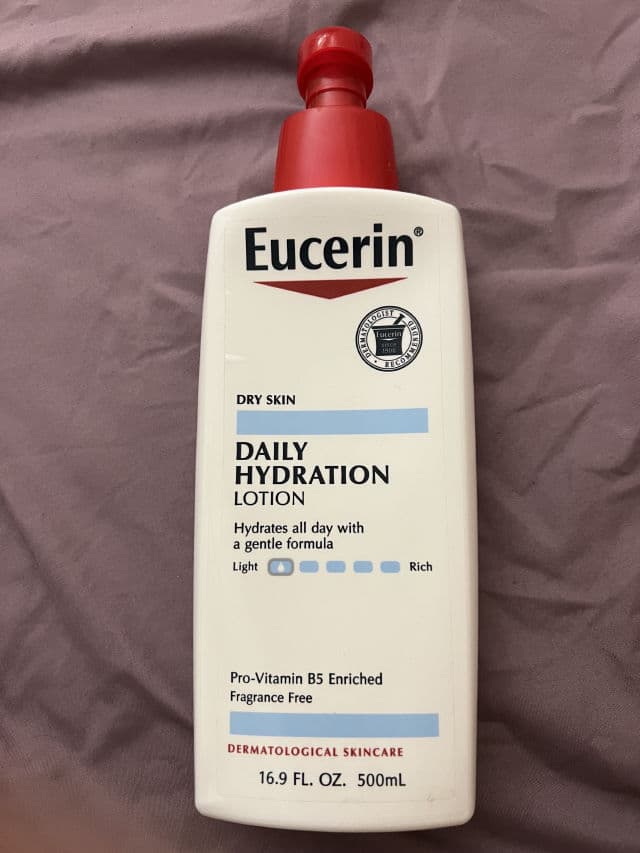 Eucerin Daily Hydration Lotion - Fragrance Free review photo by TinaG007
