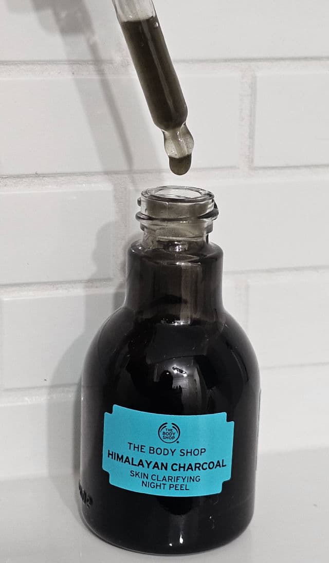The Body Shop Himalayan Charcoal Skin Clarifying Night Peel review photo by Taya77