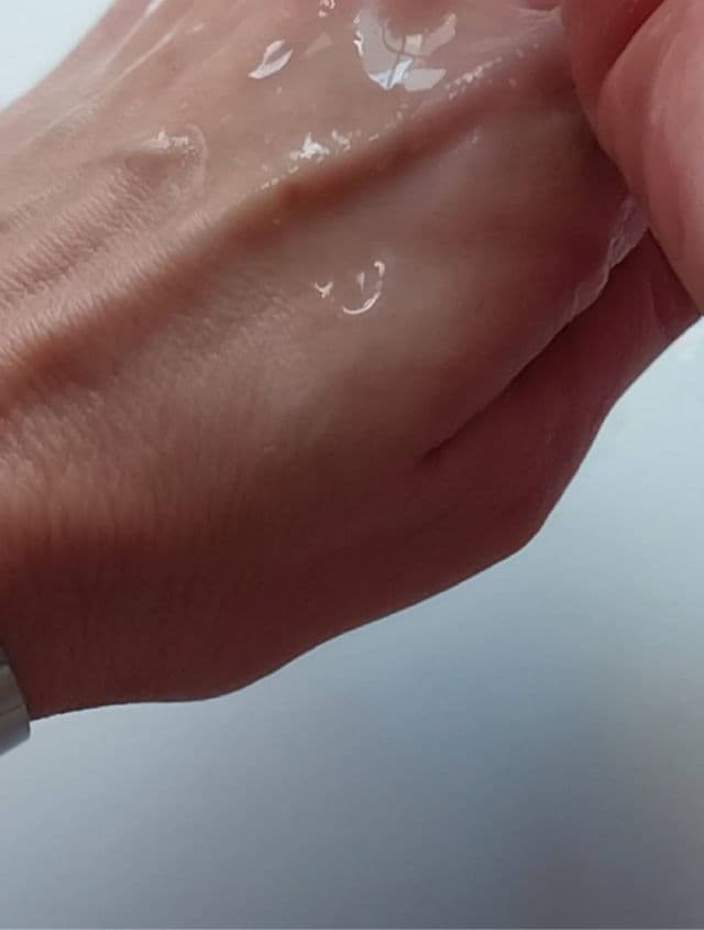 Clinique Clarifying Lotion 1.0 Twice a Day Exfoliator review photo by Lorelei