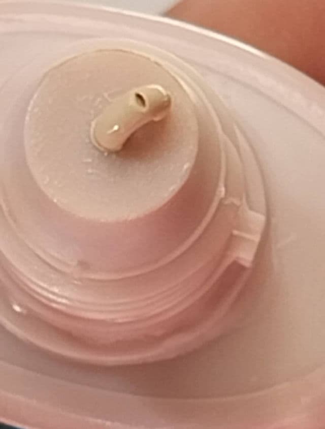 Yensa Tone Up Primer Essential Glow review photo by Lorelei