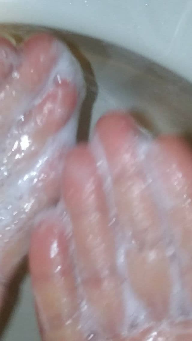 Meditherapy A Clearing Active BHA Facial Gel Cleanser review photo by Lorelei