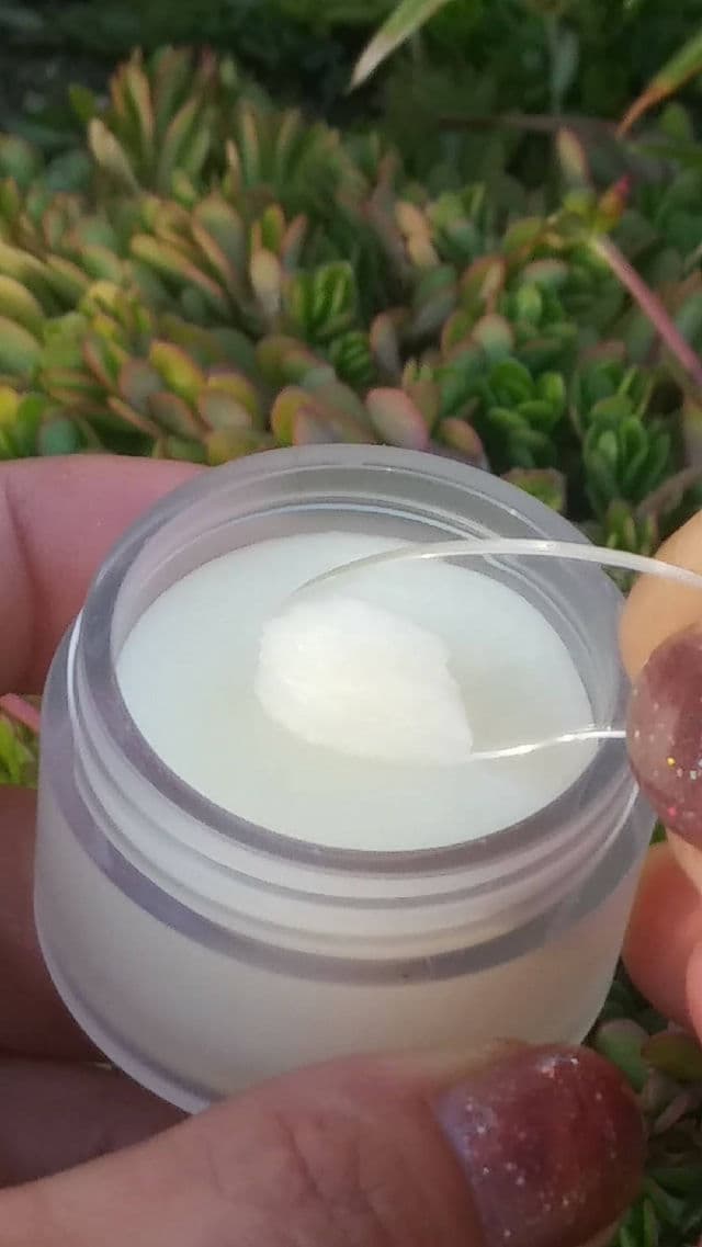 Mana Private Label Sugar Lip Scrub review photo by Lorelei