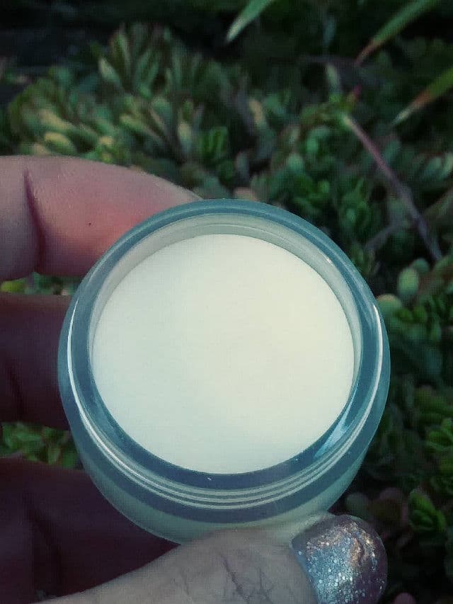 Mana Private Label Sugar Lip Scrub review photo by Lorelei