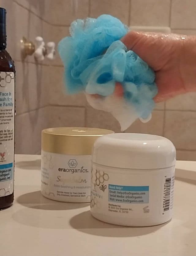 Era Organics Cleanse + Restore review photo by Lorelei