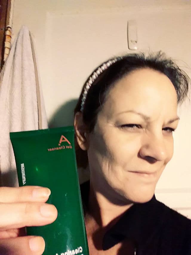 Meditherapy A Clearing Active BHA Facial Gel Cleanser review photo by Lorelei