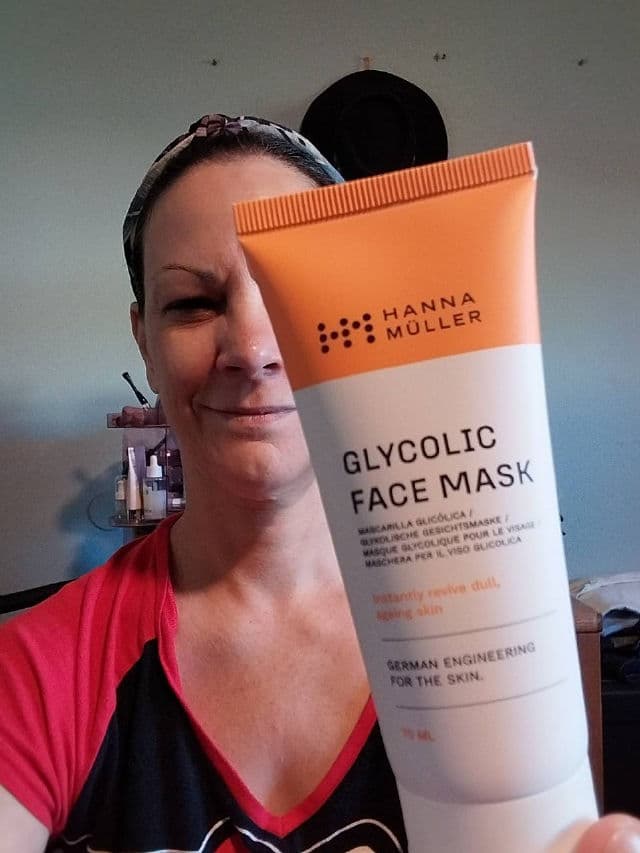 Hanna Muller Glycolic Face Mask review photo by Lorelei