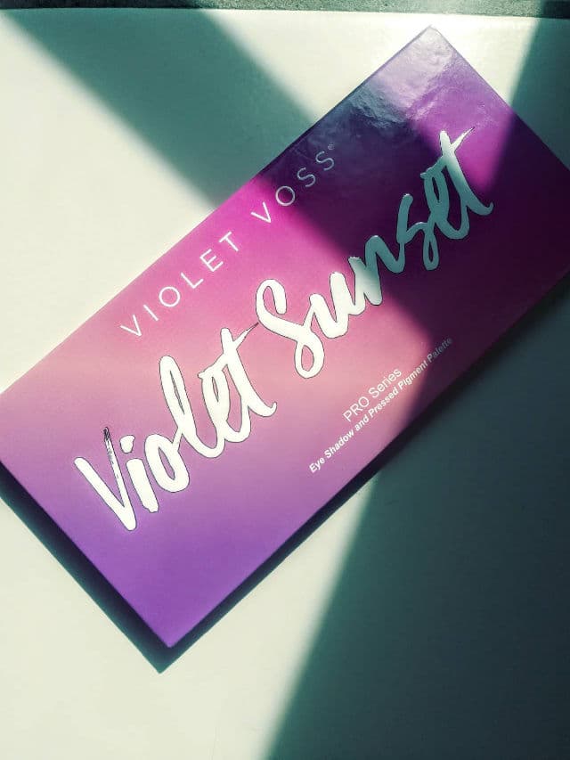 Violet Voss Violet Sunset Make Up Palette review photo by Lorelei