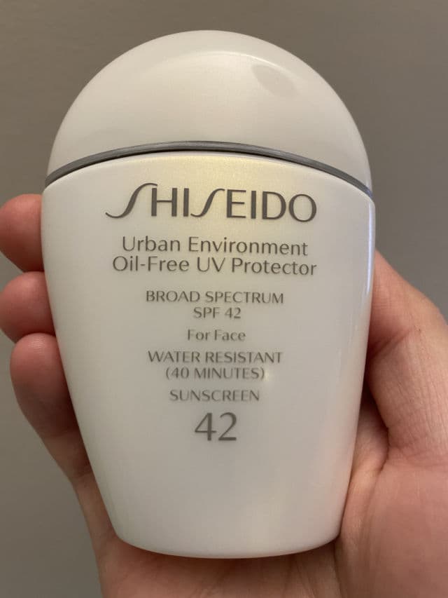 Shiseido Urban Environment Oil-Free UV Protector for Face SPF 42 PA+++ review photo by Scallion