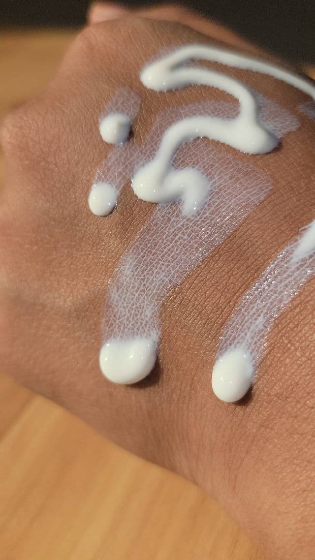 Mary&May Cica Soothing Sun Cream SPF50+ PA++++  review photo by SumooQueen