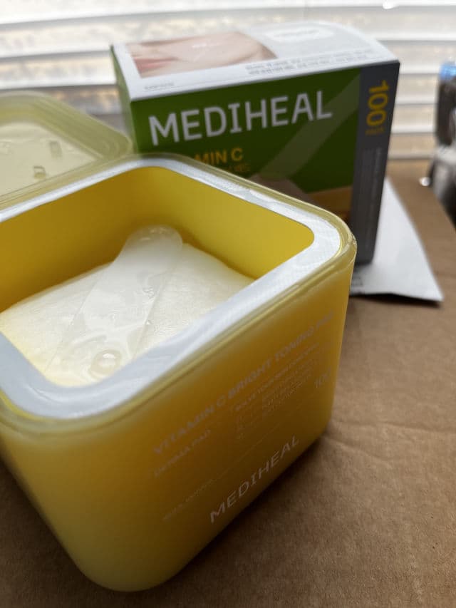 MEDIHEAL Vitamin C Bright Toning Pad review photo by DulceC