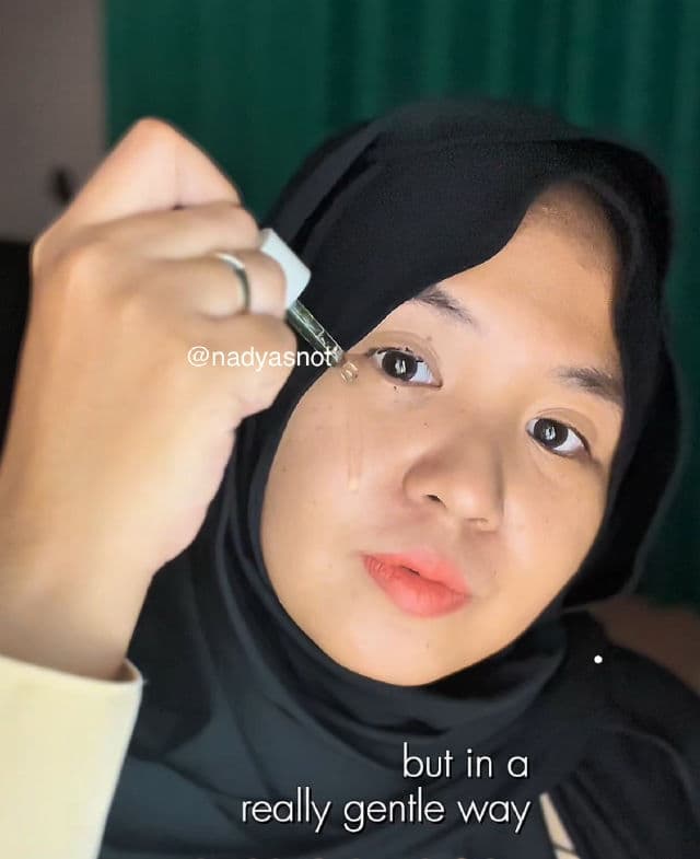 Green Tea Enzyme Vitamin C Brightening Serum product review