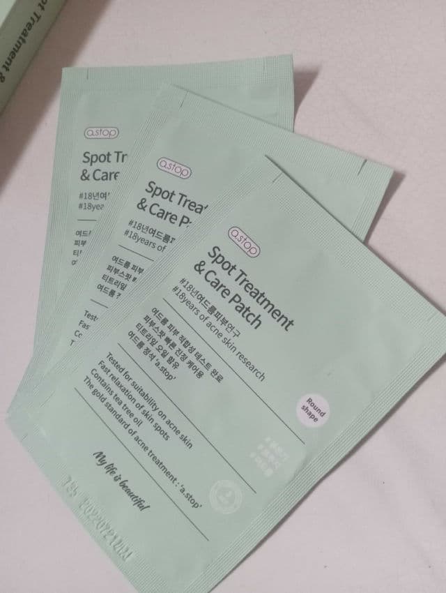 A.Stop Spot Treatment & Care Patch review photo by Nabilahranti
