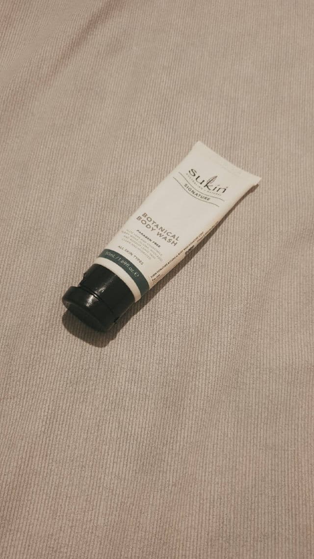Sukin Botanical Body Wash Signature review photo by Tientien