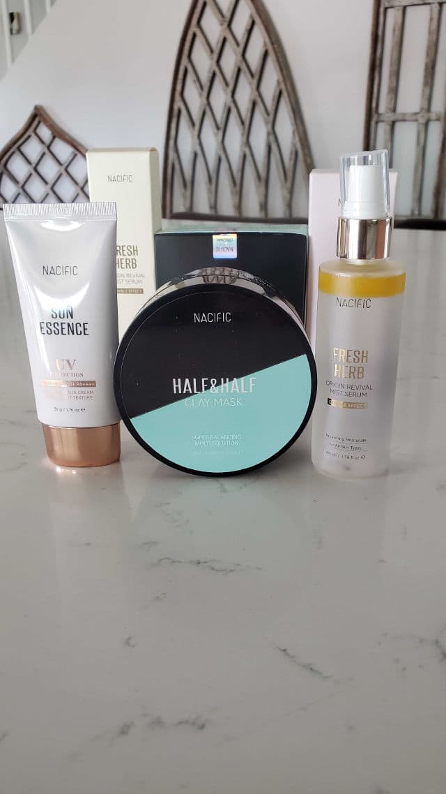 Nacific Fresh Herb Origin Revival Mist Serum review photo by aneliberdeja