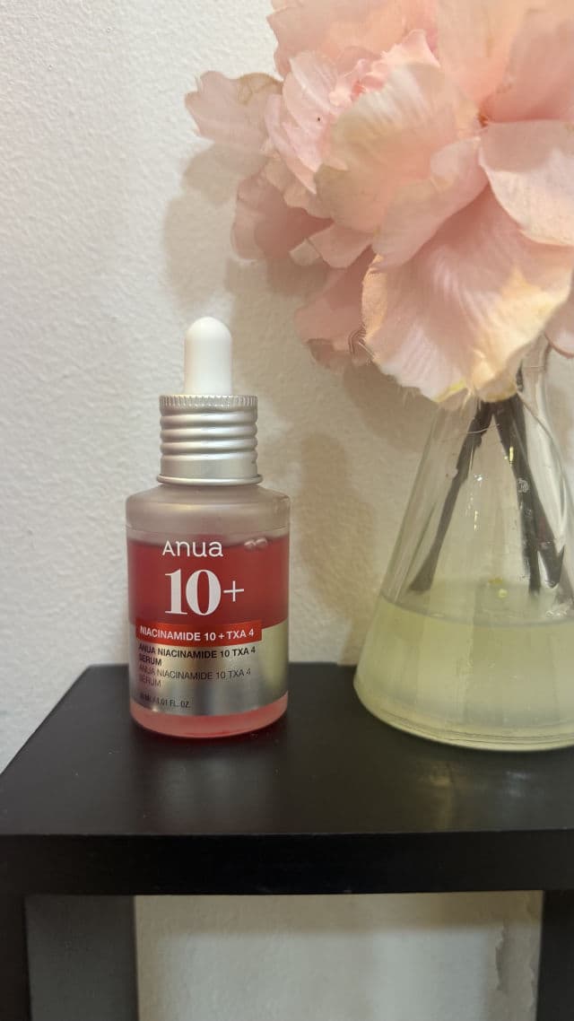 Niacinamide 10% + TXA 4% Dark Spot Correcting Serum product review