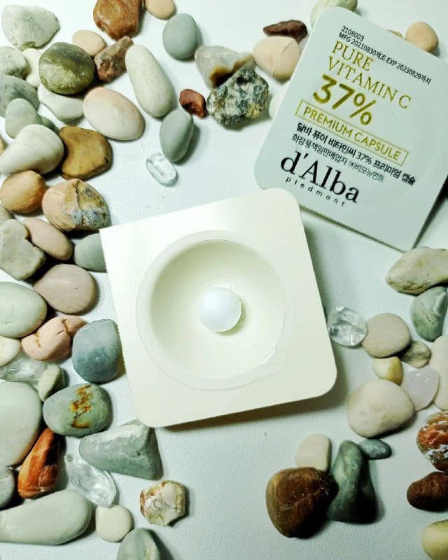 D' Alba Piedmont Pure Vitamin C 37% Premium Capsule review photo by musthikaaa