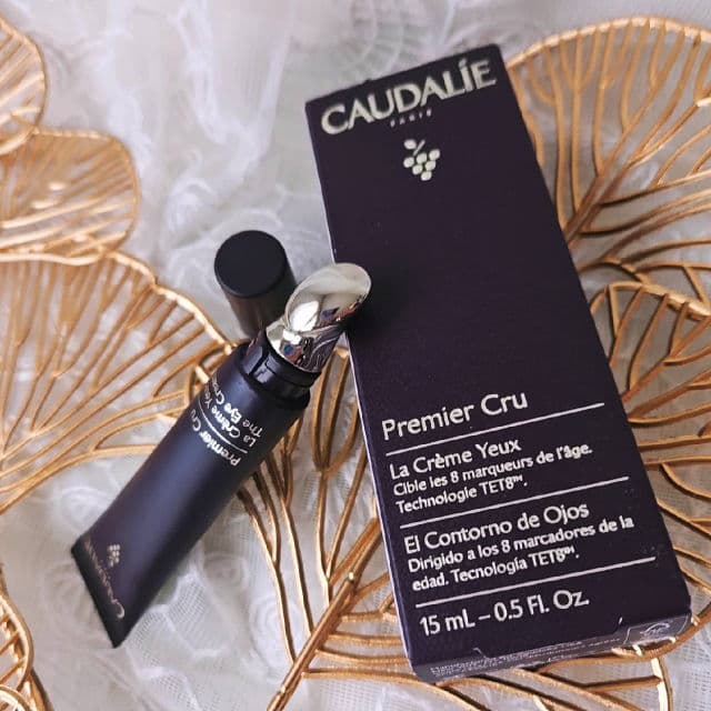 Caudalie Paris Premier Cru the Eye Cream review photo by Winnielii