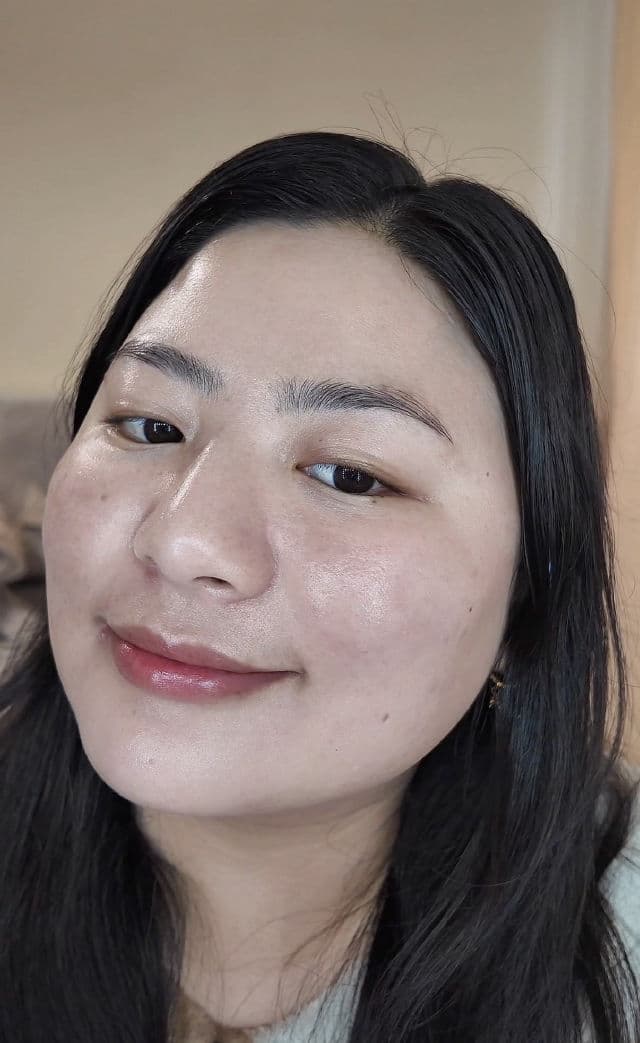 SKIN1004 Madagascar Centella Hyalu-Cica Water-Fit Sun Serum SPF50+ PA++++ review photo by poojal