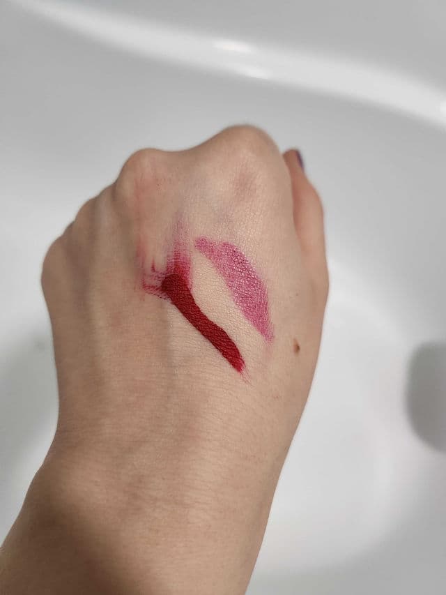 Apivita Cleansing Micellar Water Rose & Honey review photo by AnaGeorgiana