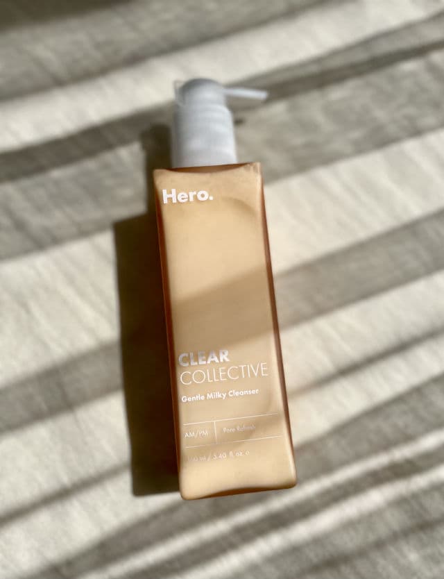 Hero Cosmetics Gentle Milky Cleanser review photo by peachyyskincare