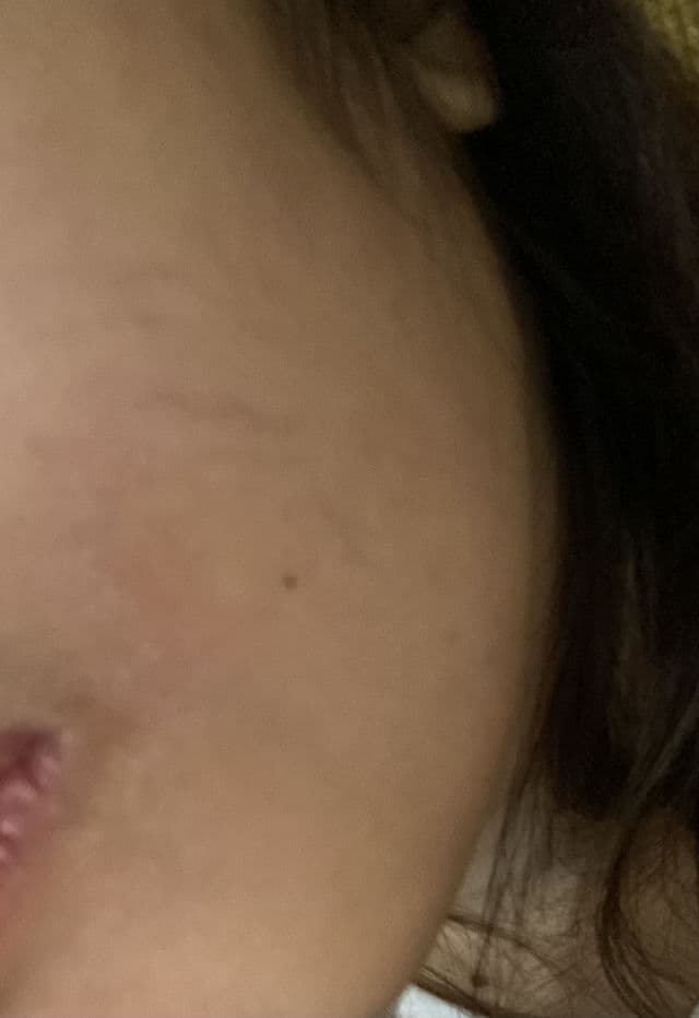 Pond's Healthy Hydration Watermelon Hydrating Jelly Moisturizer with Vitamin E review photo by Myka