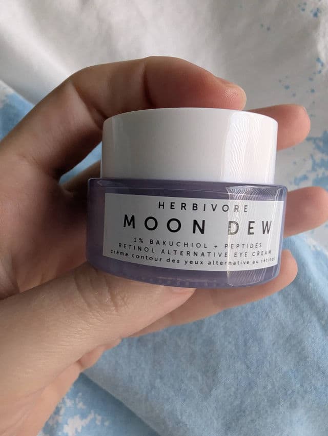 Herbivore Botanicals Moon Dew 1% Bakuchiol + Peptides Retinol Alternative Eye Cream review photo by RheaR
