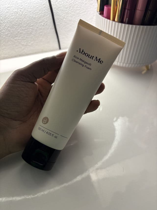 ABOUT ME Rice Matgeolli Cleansing Foam review photo by Zuleykaquevedo