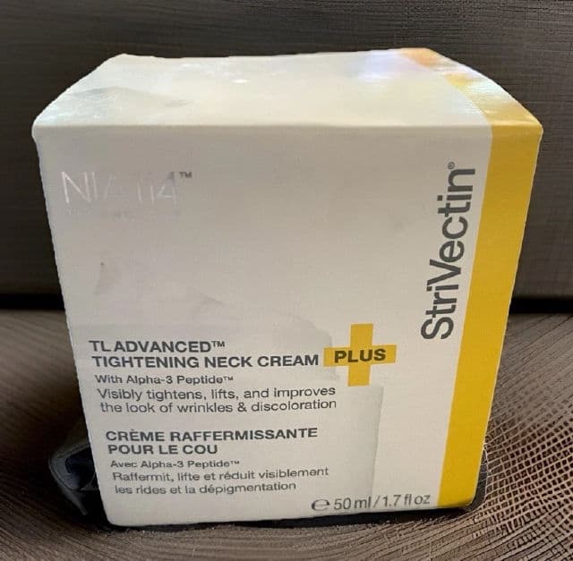 StriVectin TL Advanced Light Tightening Neck Cream review photo by bohofleek