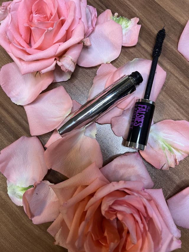 Maybelline Falsies Lash Lift Mascara review photo by TatianaNiculita