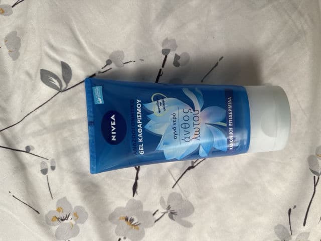 Nivea Daily Essentials Refreshing Facial Wash Gel review photo by stephaniebeyang 