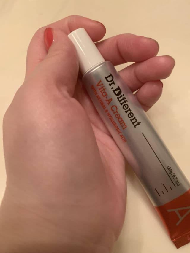Dr.Different Vita A Cream review photo by AACarroll