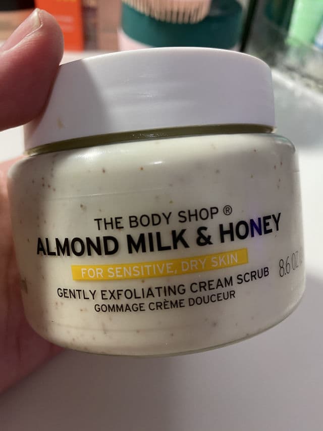 The Body Shop Almond Milk & Honey Exfoliating Cream Scrub review photo by APskinandbeauty