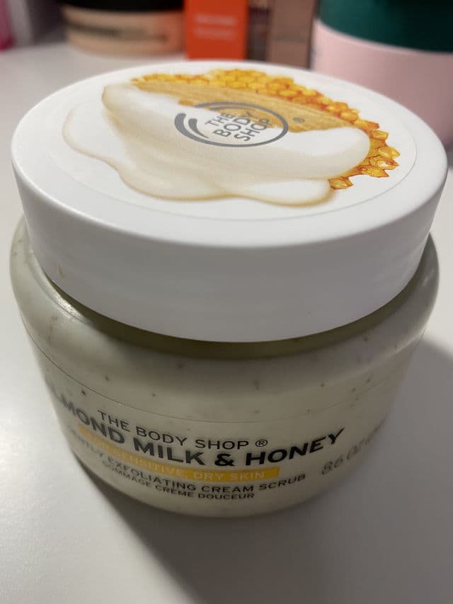 The Body Shop Almond Milk & Honey Exfoliating Cream Scrub review photo by APskinandbeauty