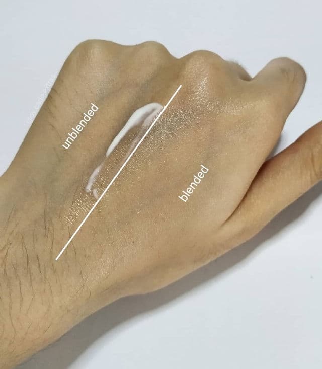 NEOGEN Probiotics Relief Sun Essence SPF 50 PA++++ review photo by AVCado