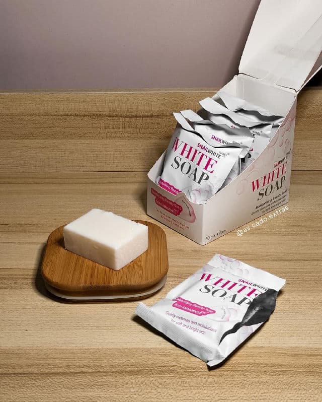 Snail White White Soap review photo by AVCado